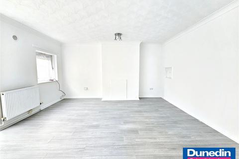 3 bedroom maisonette to rent, Nafford Grove, Maypole, Birmingham, B14