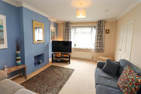 4 bedroom semi-detached house for sale, Cranford Avenue, Church Crookham GU52