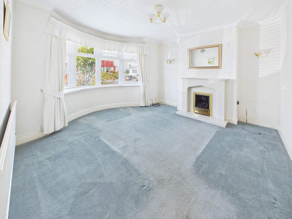 House in Heath - View 2