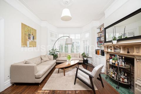 4 bedroom terraced house for sale, Princes Avenue, N3