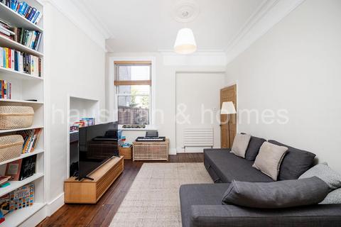 4 bedroom terraced house for sale, Princes Avenue, N3