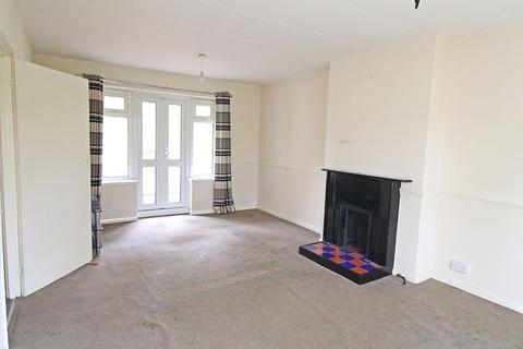 3 bedroom flat for sale, Kemsing Close, Bromley, BR2