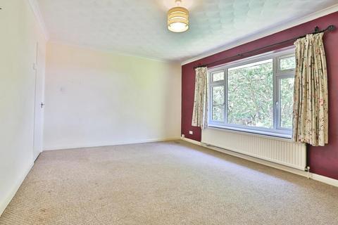 2 bedroom flat for sale, Portswood Drive, REDHILL, Bournemouth, Dorset, BH10