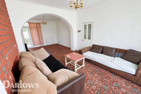4 bedroom semi-detached house for sale, Gladstone Street, Abertillery