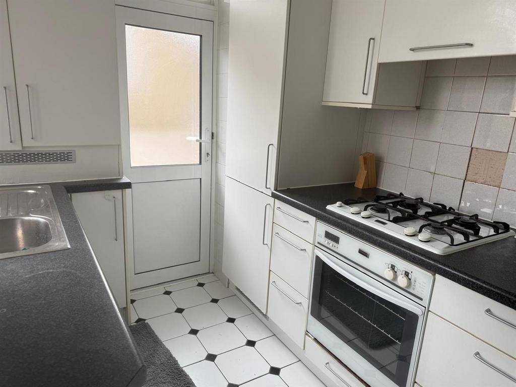 House in London - View 3