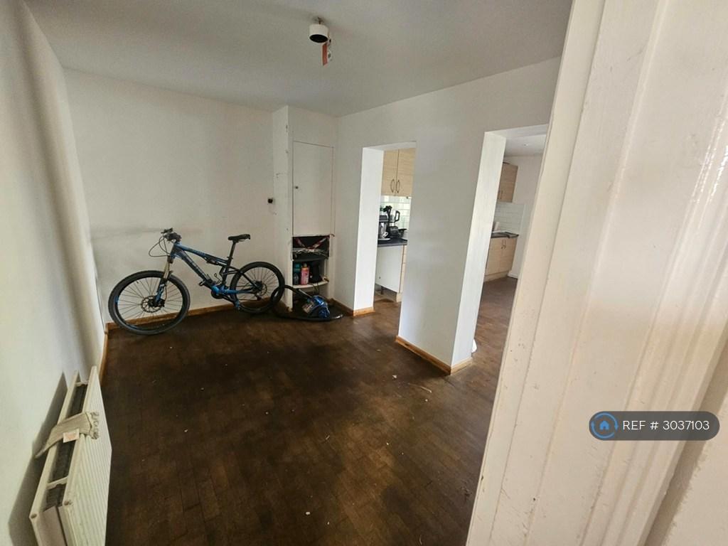 House in London - More