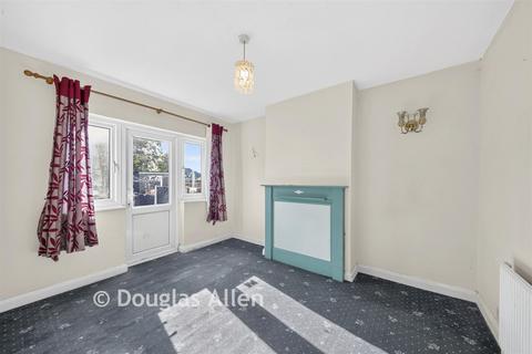 3 bedroom end of terrace house for sale, Brian Road, Romford, Essex