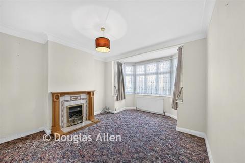 3 bedroom end of terrace house for sale, Brian Road, Romford, Essex