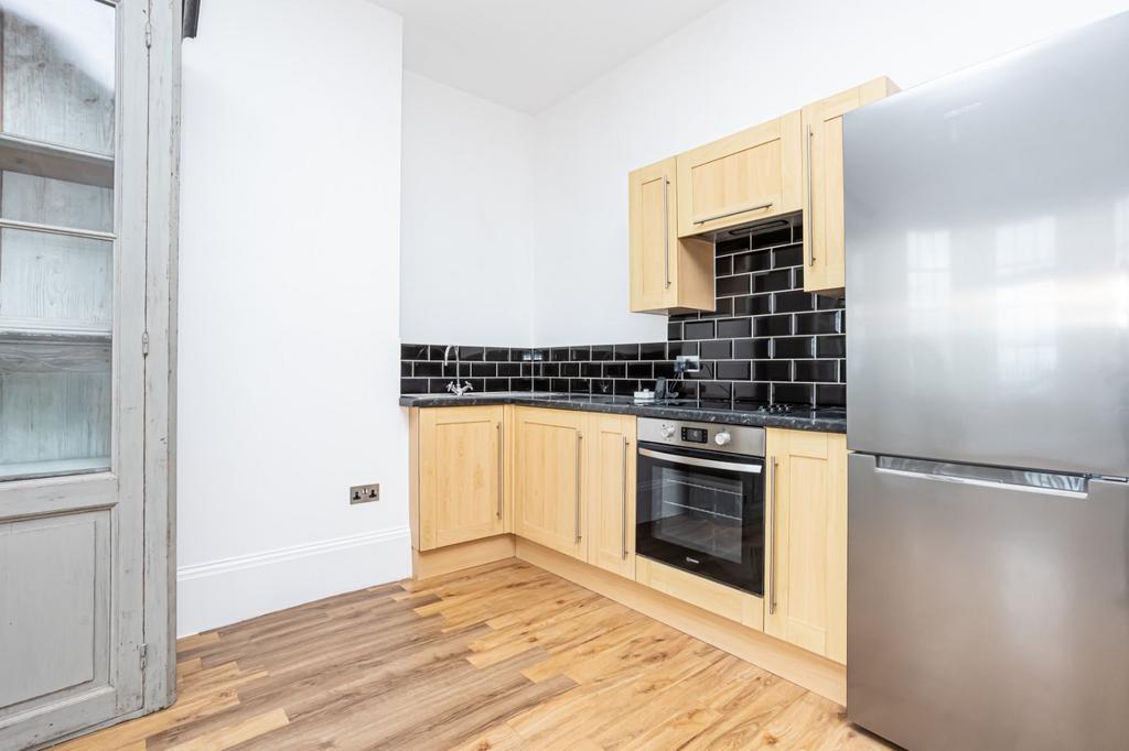 Apartment in Kent - More