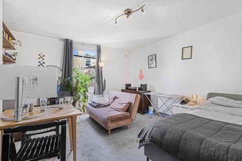 undefined, Tierney Road, London, SW2