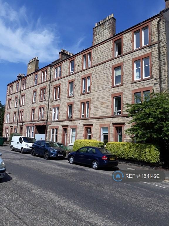 Apartment in Edinburgh - View 3