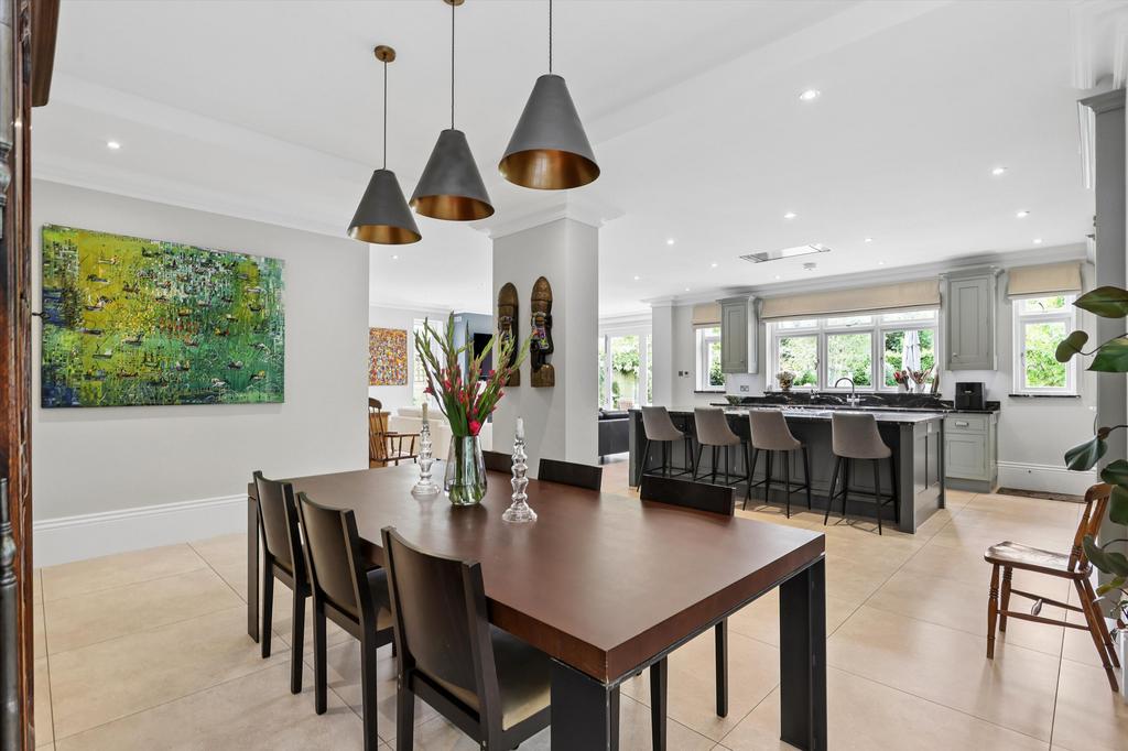 House in Twickenham - View 3