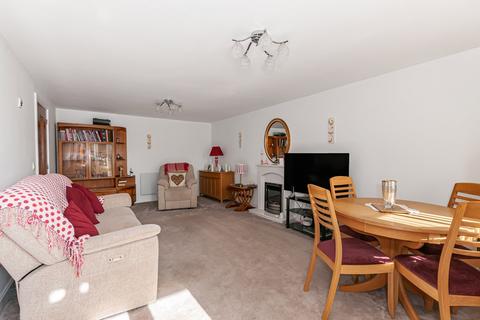 2 bedroom flat for sale, Molescroft Road, Beverley HU17