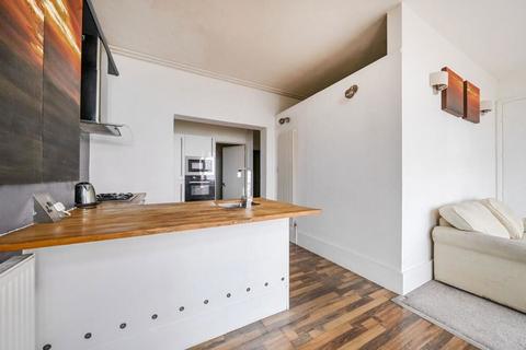 2 bedroom flat for sale, Marine Drive West, Bognor Regis, West Sussex, PO21 2QA