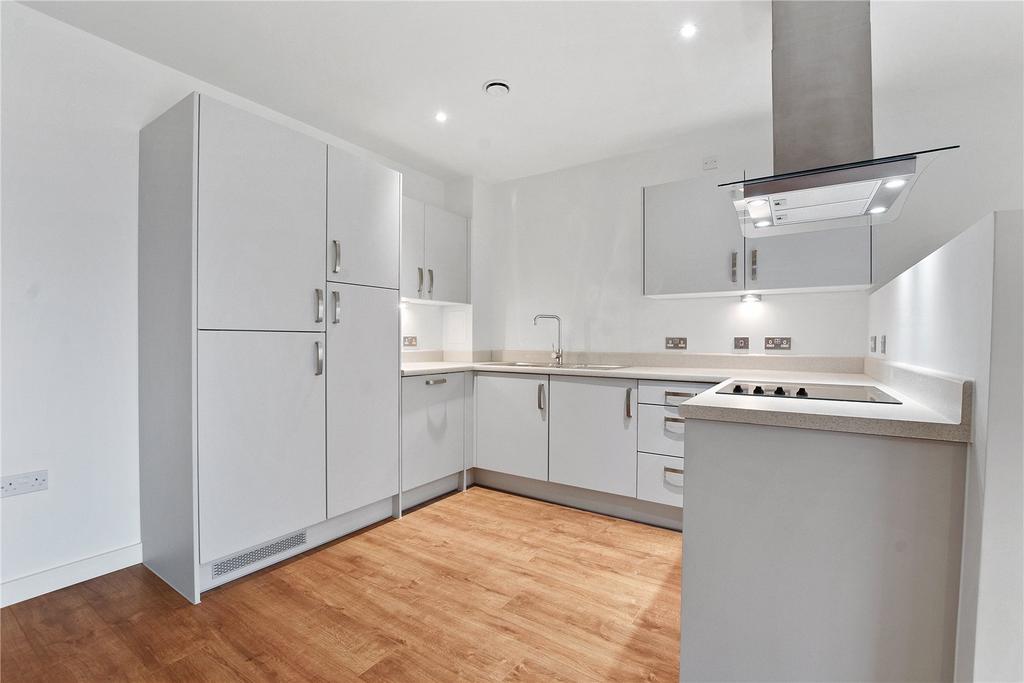Apartment in HARROW - View 2