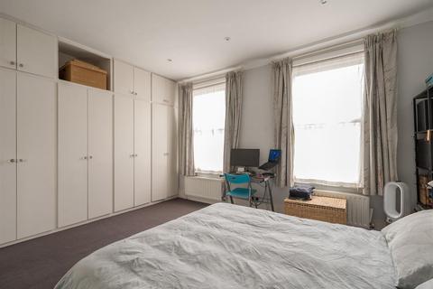 2 bedroom maisonette for sale, Kilburn Park Road, London, NW6