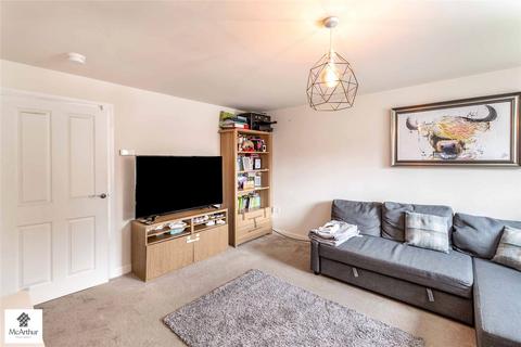 3 bedroom semi-detached house for sale, Farleigh Drive, Harworth & Bircotes, Doncaster, South Yorkshire, DN11