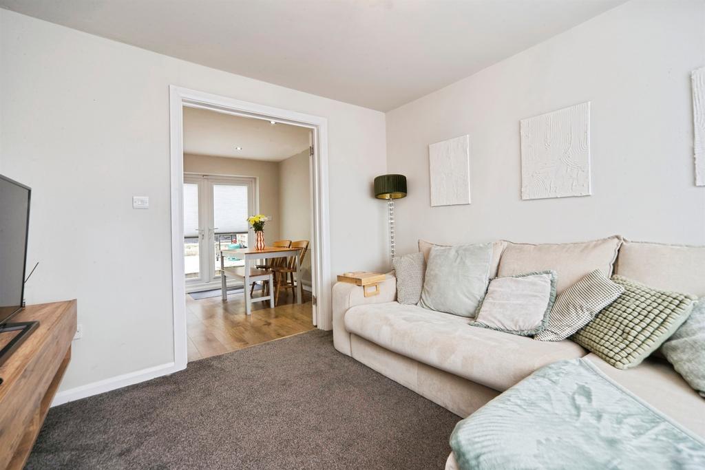 House in Leeds, Horsforth Woodside, Horsforth - More