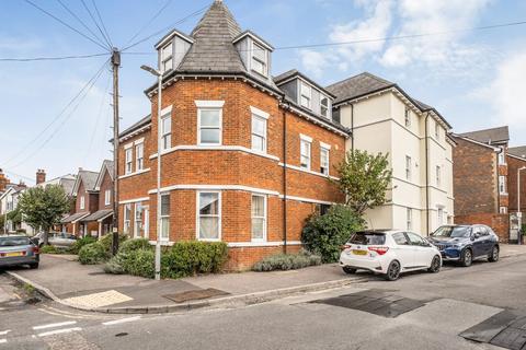 2 bedroom flat for sale, Hopwood Place, Culverden Down, Tunbridge Wells