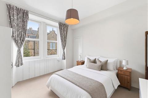 1 bedroom flat for sale, 22 (2F3) Dean Park Street, Stockbridge, Edinburgh, EH4