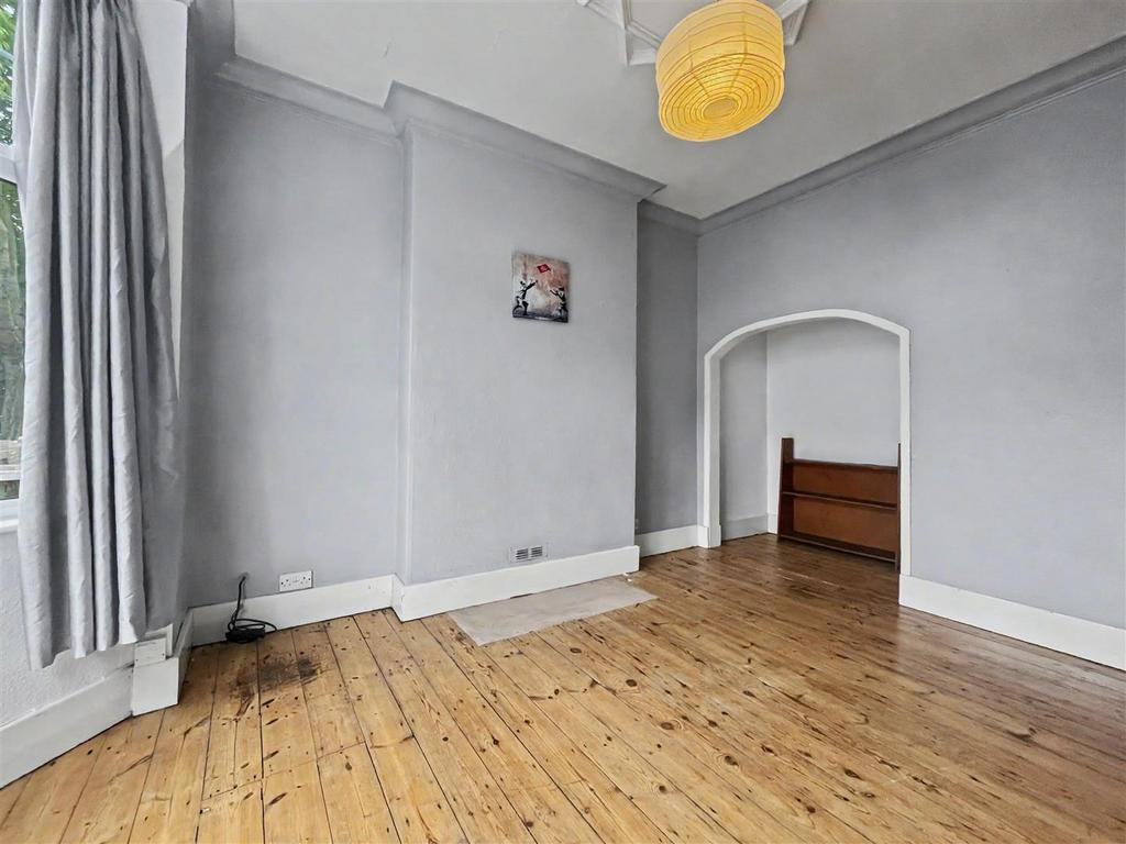 House in Leicester, Westcotes - View 2