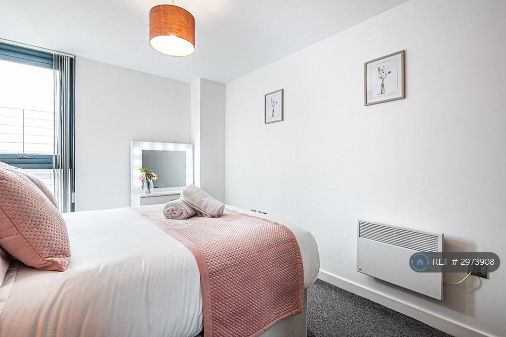 Apartment in Sheffield - View 2