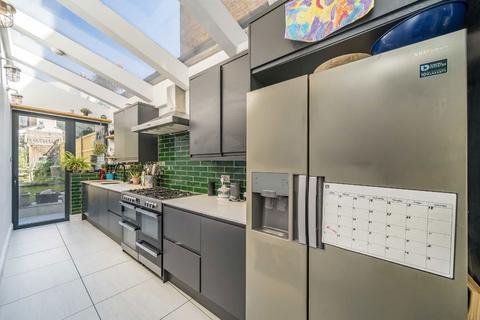 undefined, Kingscourt Road, London SW16