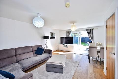 3 bedroom terraced house for sale, Crossfield Walk, Snodland