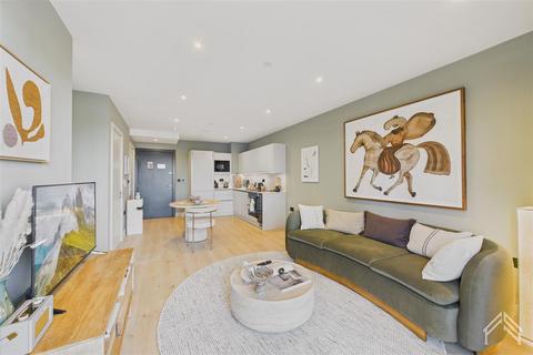 Studio to rent, 38 Aerodrome Road, Colindale | London NW9