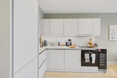 Studio to rent, 38 Aerodrome Road, Colindale | London NW9