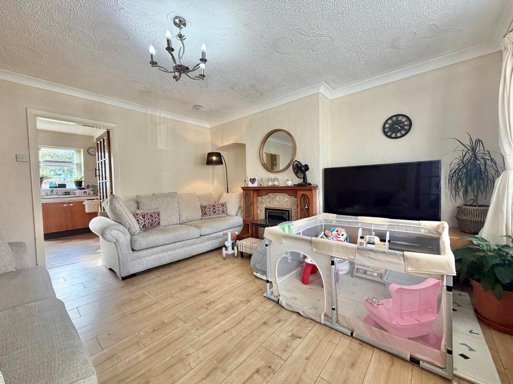 House in Birmingham, Acocks Green - View 2