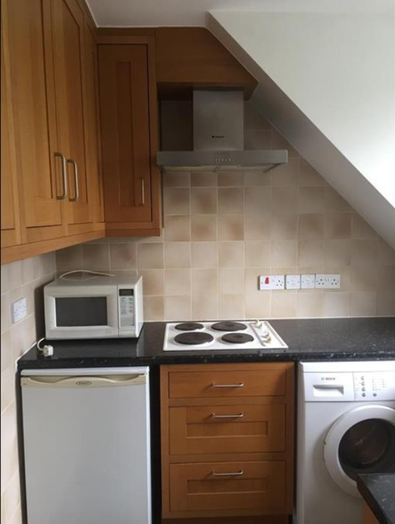 House in London - View 2