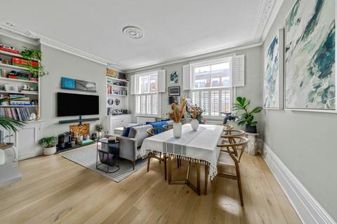 2 bedroom flat for sale, Messina Avenue, West Hampstead, London, NW6