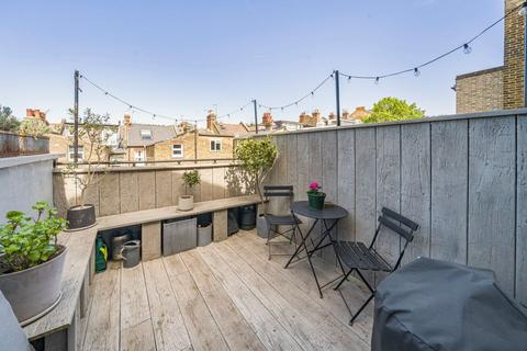 2 bedroom flat for sale, Messina Avenue, West Hampstead, London, NW6