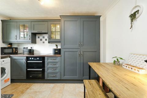 3 bedroom end of terrace house for sale, Hawthorn Close, Bulwark, Chepstow