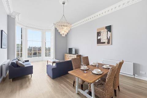2 bedroom flat for sale, 18 1F1 Clarendon Crescent, West End, Edinburgh, EH4