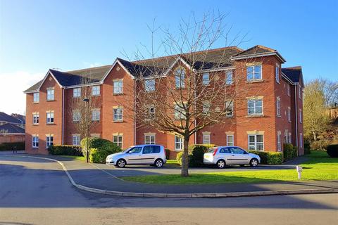 2 bedroom flat to rent, Conifer Place, Stourport-On-Severn
