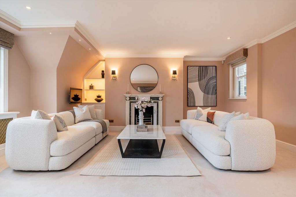 Apartment in London - View 2