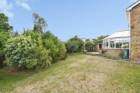 4 bedroom detached house for sale, Attwoods Close, Chelmsford