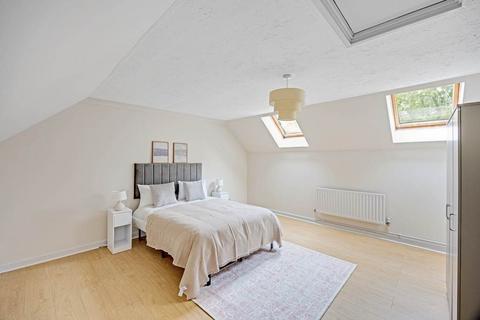 undefined, Colchester Road, Walthamstow, E17