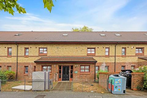 undefined, Colchester Road, Walthamstow, E17