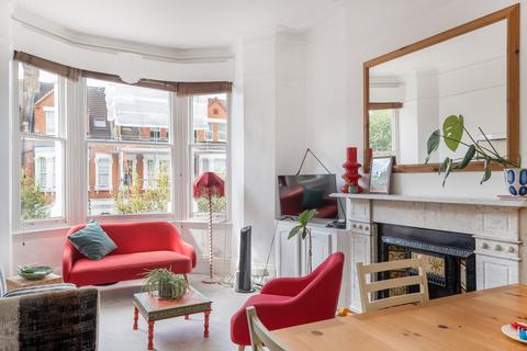 2 bedroom flat for sale, Callcott Road, London, NW6