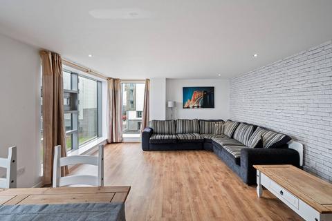 2 bedroom flat for sale, Flat 12, 5 Western Harbour View, Newhaven, Edinburgh, EH6 6PF