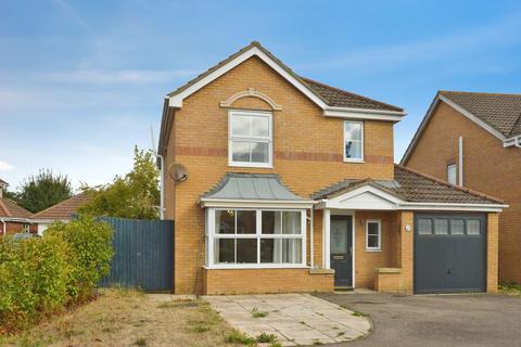 4 bedroom detached house for sale, Kingshill Drive, Deanshanger, Milton Keynes