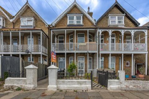2 bedroom flat for sale, Ethelbert Road, Birchington, Kent, CT7