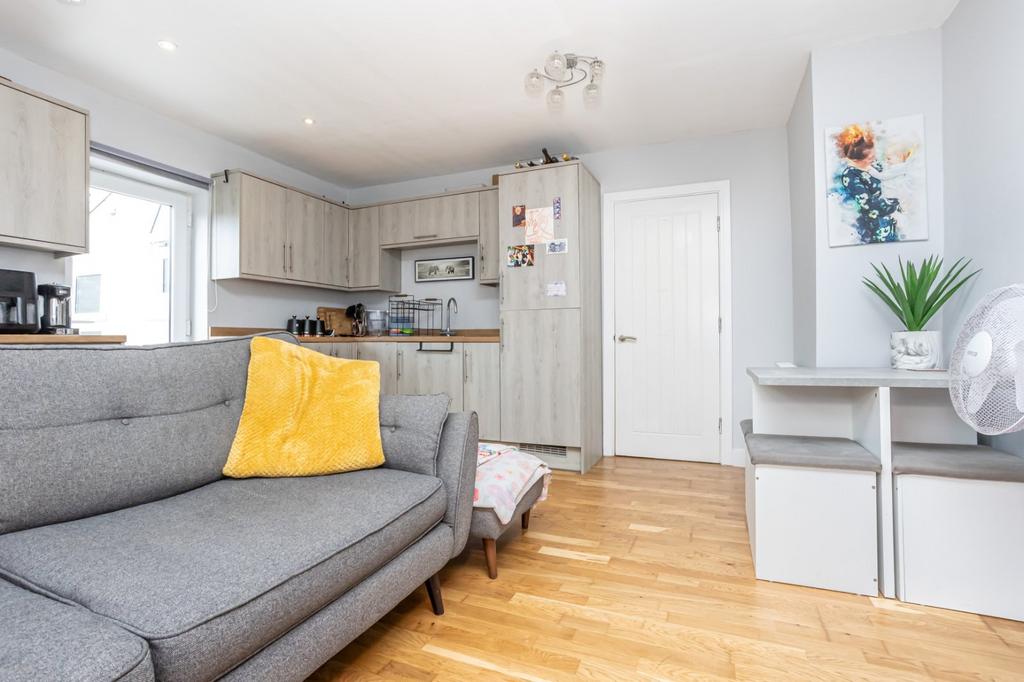 Apartment in Kent - More