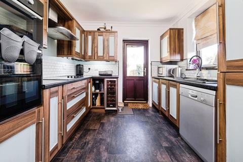3 bedroom semi-detached house for sale, Franmil Road, Hornchurch, Essex, RM12