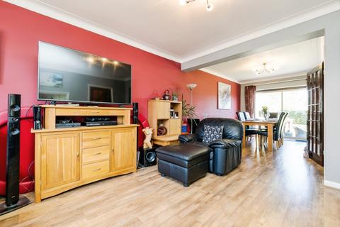 3 bedroom semi-detached house for sale, Franmil Road, Hornchurch, Essex, RM12