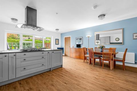 4 bedroom semi-detached house for sale, Newitt Court, Welwyn
