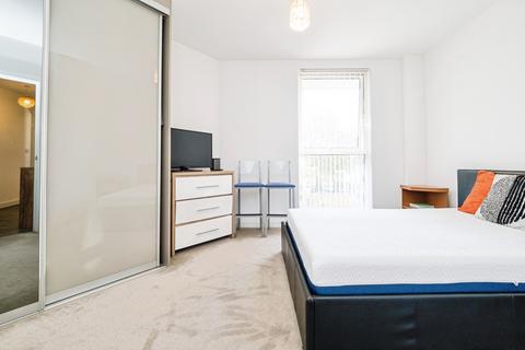 1 bedroom flat for sale, Rainham Road North, Dagenham, RM10